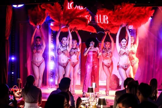 The Lotus Club - photo 1